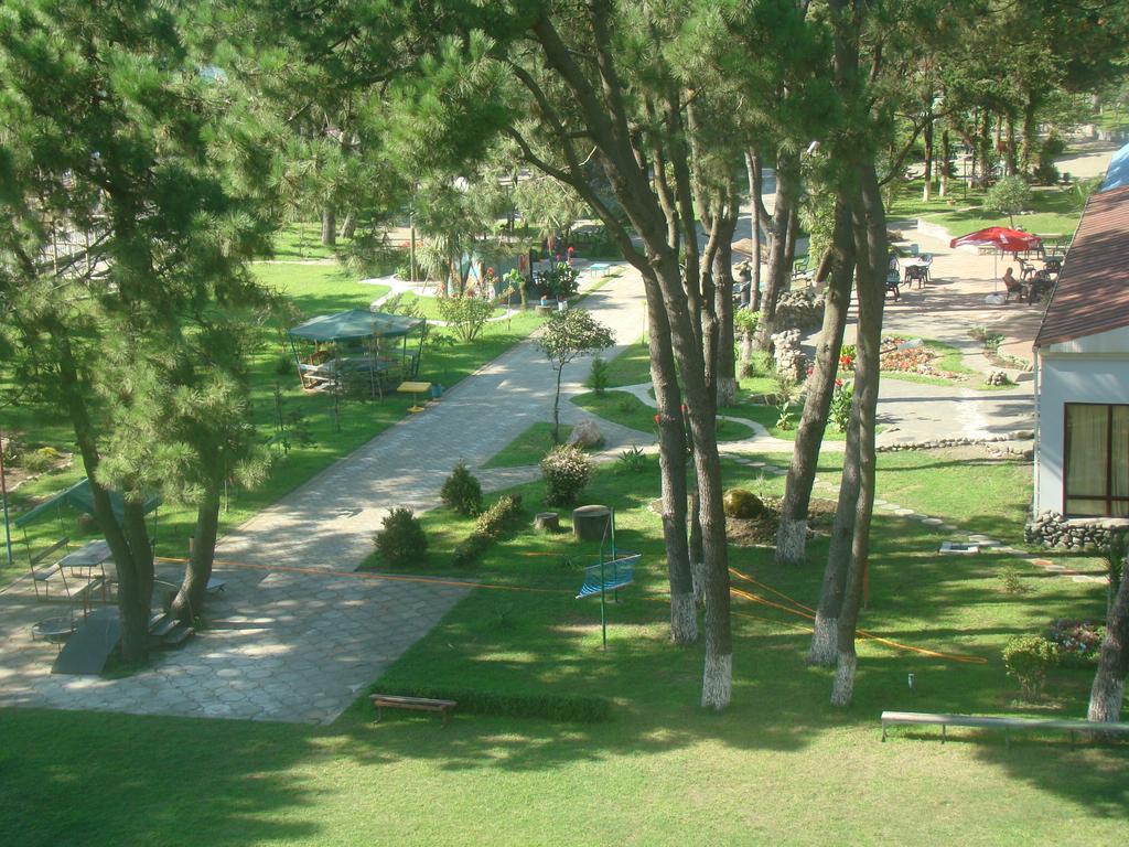 Kolkhida Resort & Spa Ureki Ngoại thất bức ảnh