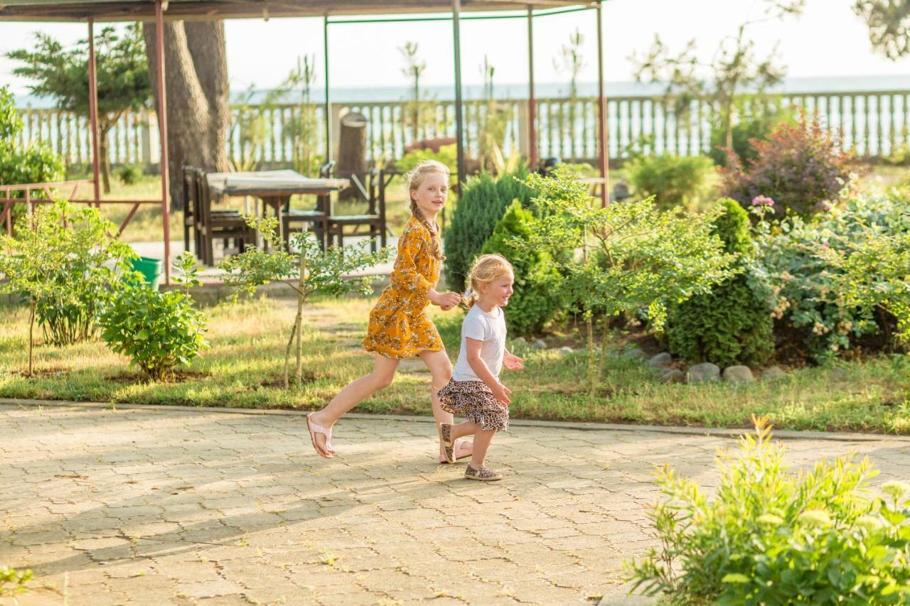 Kolkhida Resort & Spa Ureki Ngoại thất bức ảnh